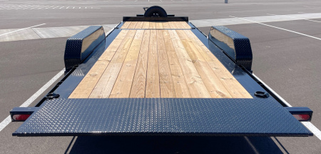 New Diamond C Baseline 22' Tilt 16K (GVWR) Equipment Trailer