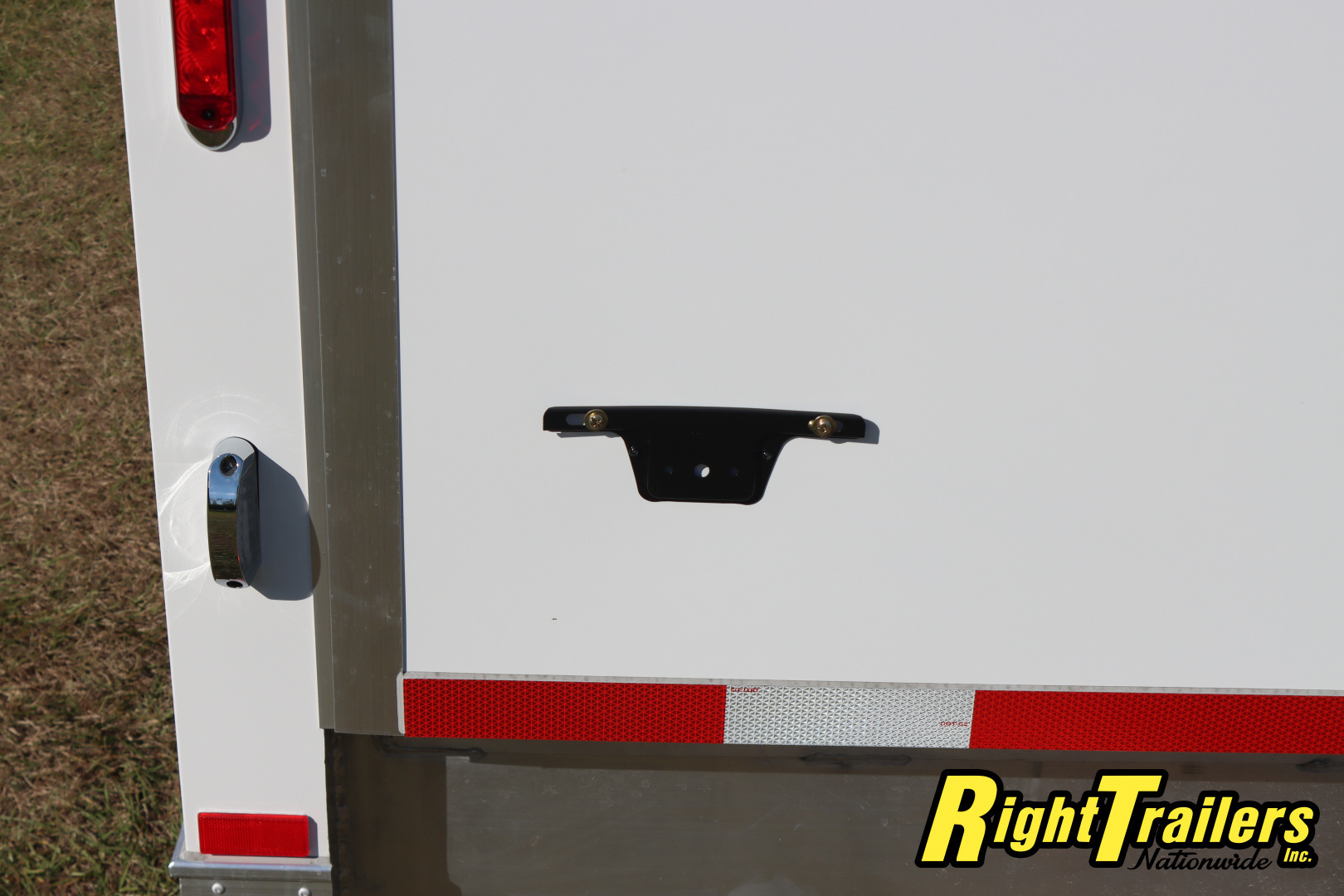 New 2026 inTech Trailers 8.5x32 Race Trailer