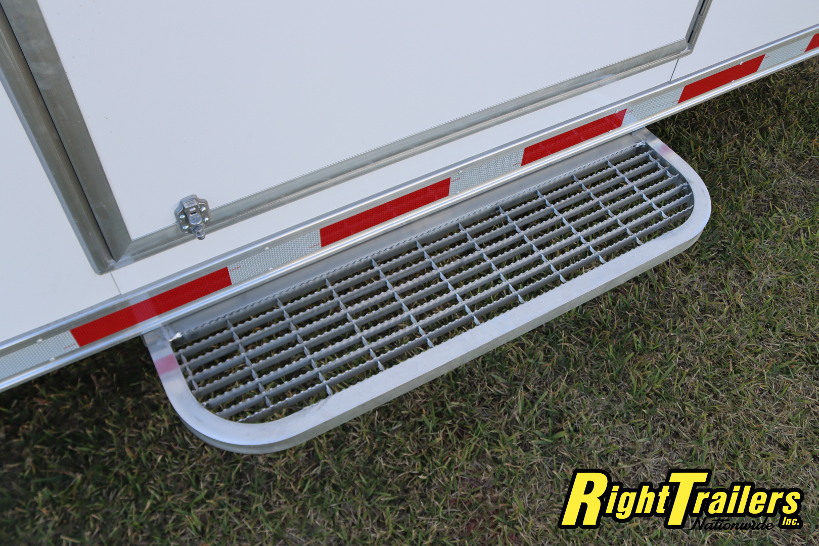 New 2026 inTech Trailers 8.5x32 Race Trailer