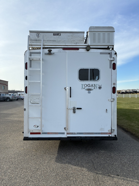 Used 2013 Logan Coach 4H LQ Horse Trailer