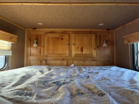 Used 2013 Logan Coach 4H LQ Horse Trailer