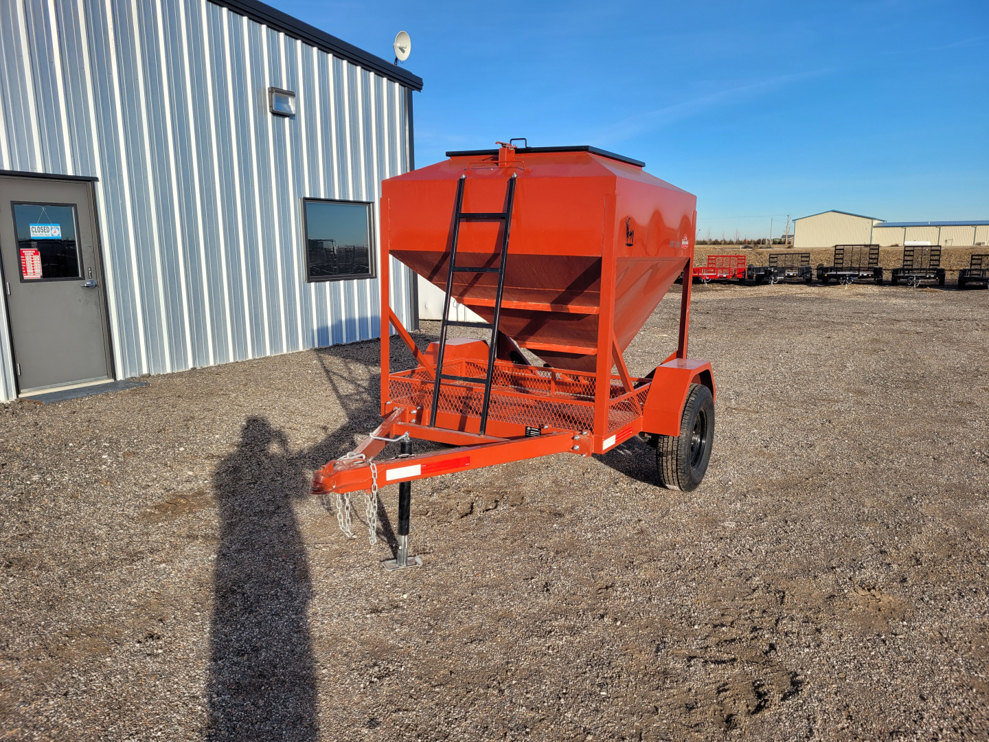 New 2026 DY-Klass 3000 LB Mobile Grain Bin
