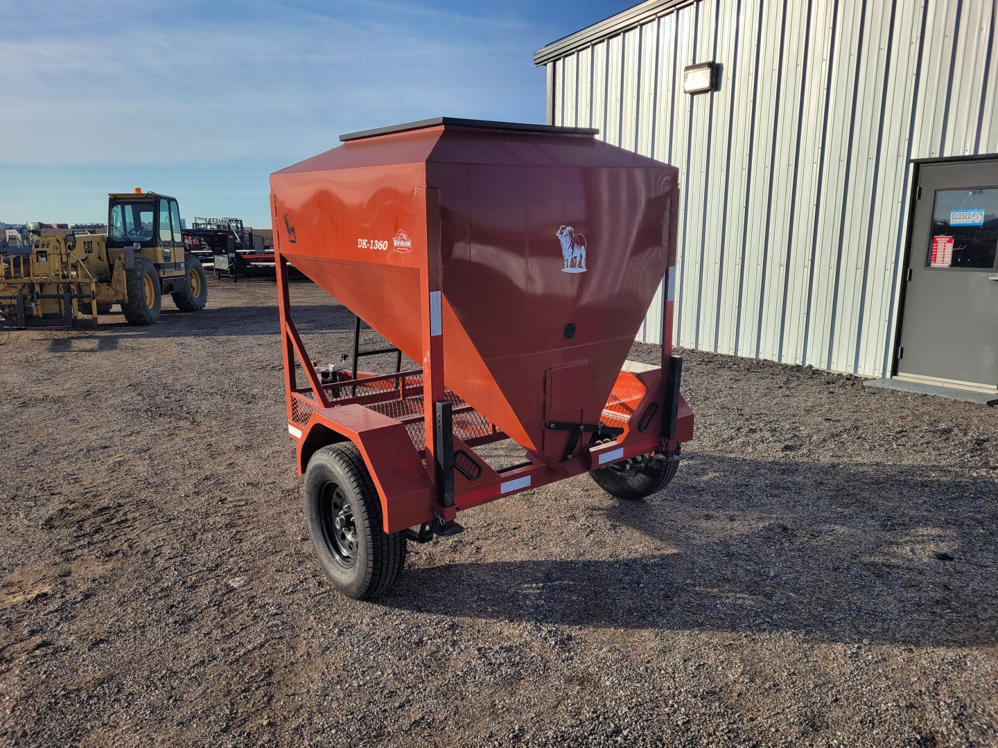 New 2026 DY-Klass 3000 LB Mobile Grain Bin