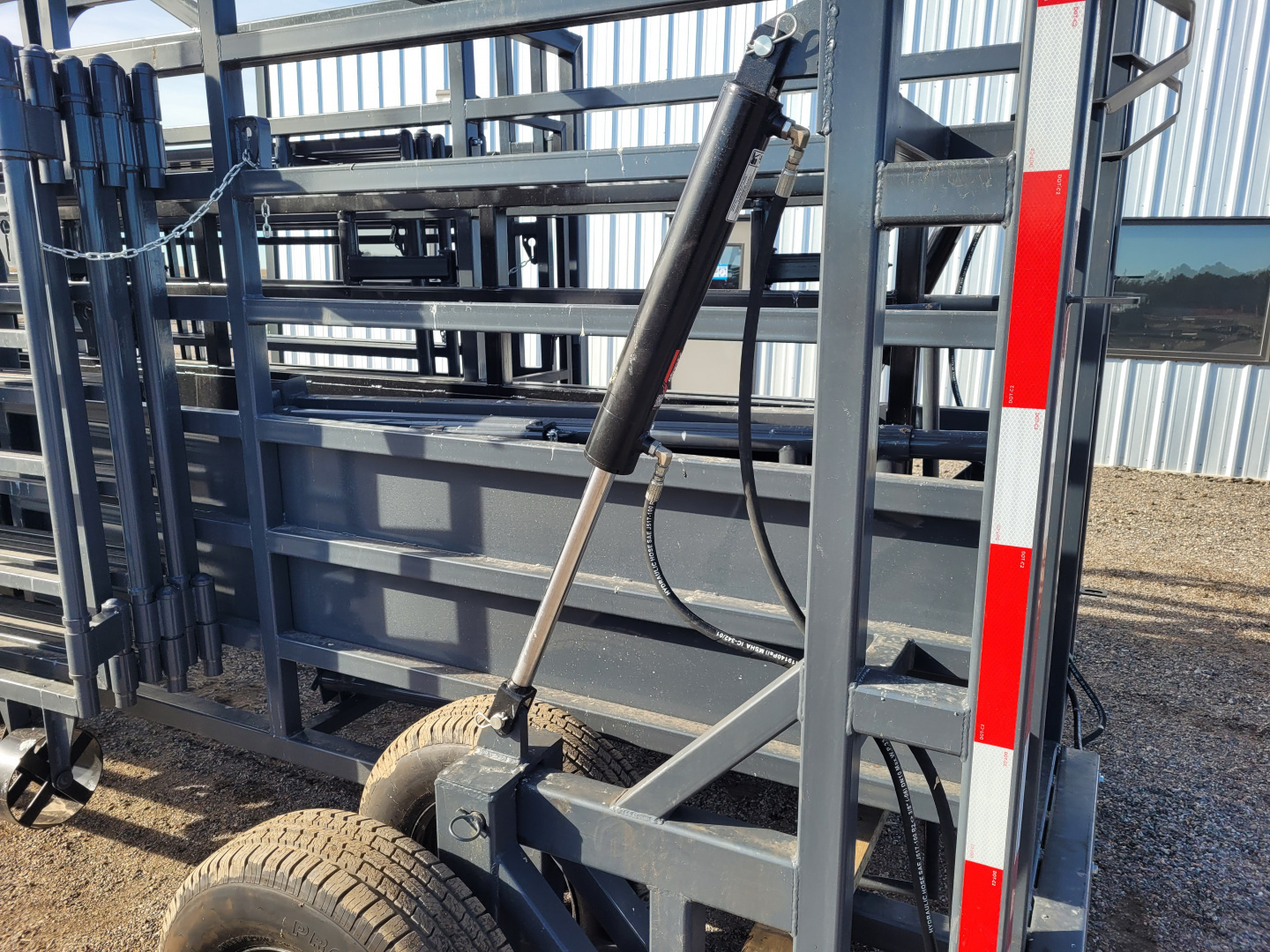 New 2026 DY-Klass Mega 230 Gooseneck Portable Corral