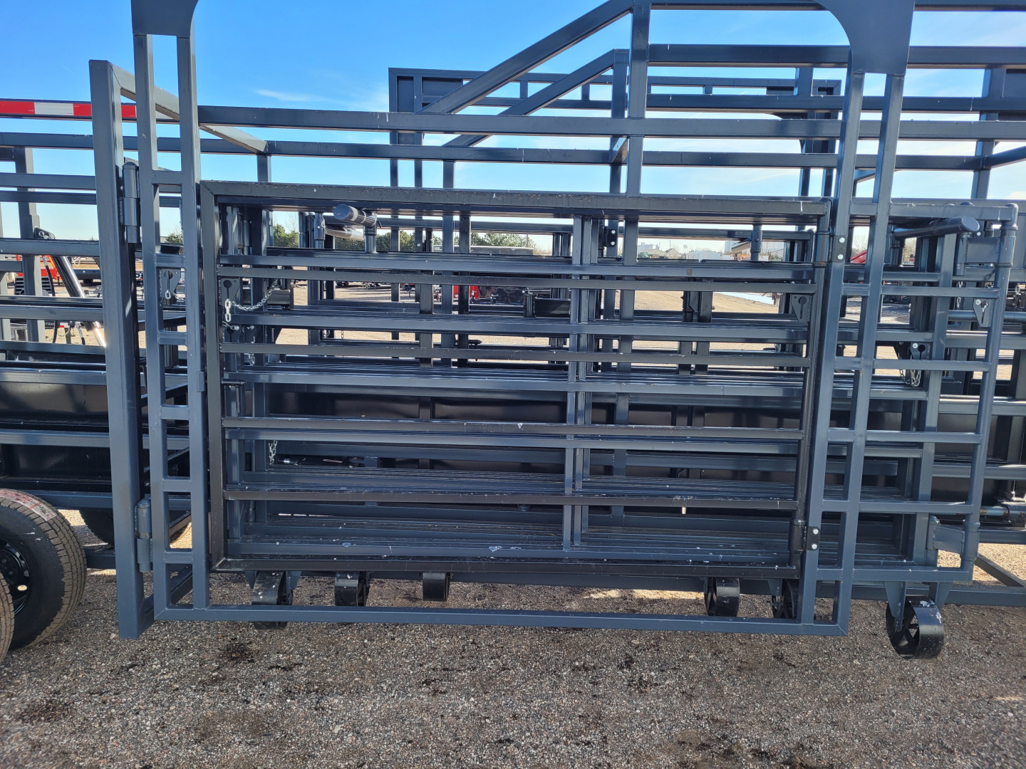 New 2026 DY-Klass Mega 230 Gooseneck Portable Corral