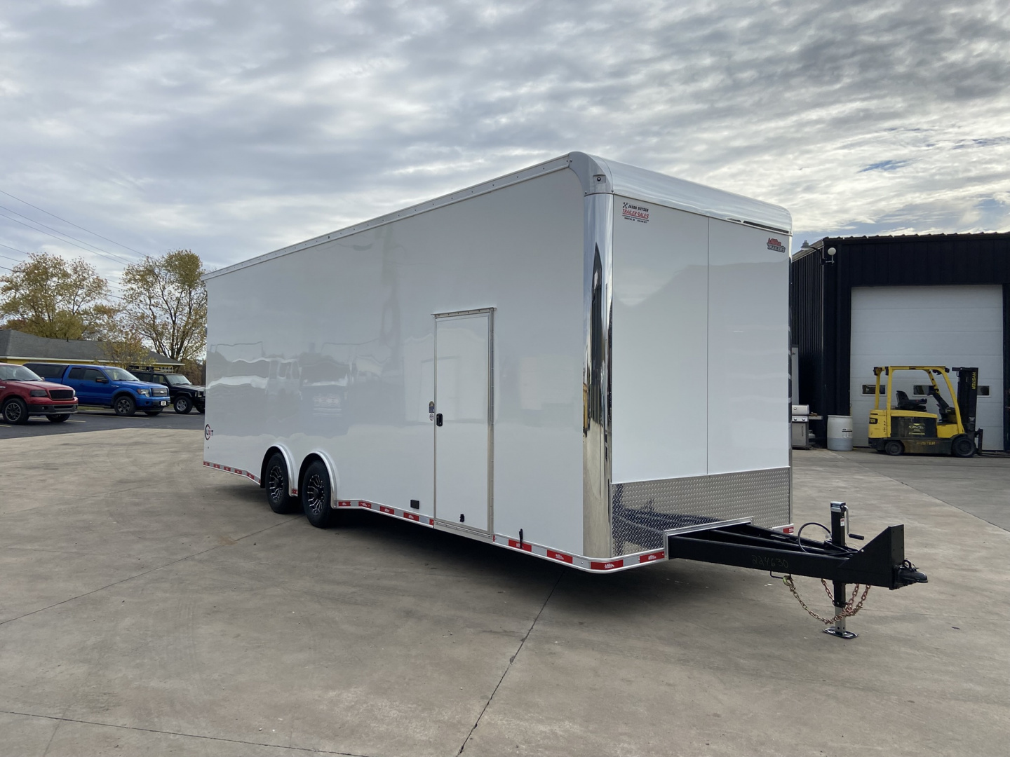 New 2026 United Trailers UXT 8.5X28