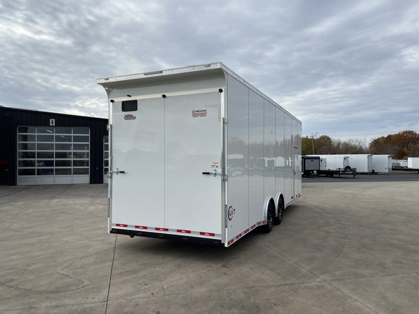 New 2026 United Trailers UXT 8.5X28