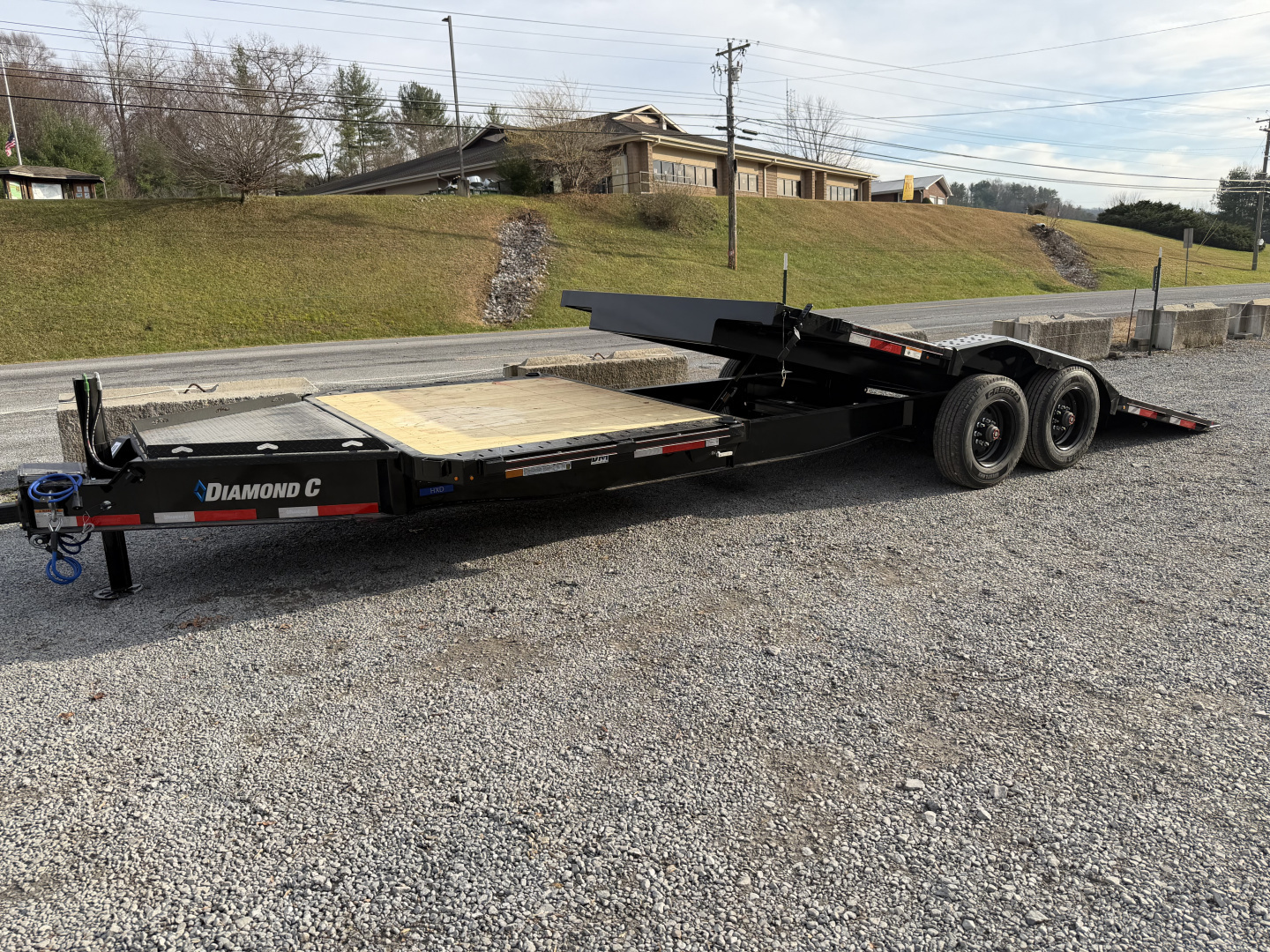 New 2026 Diamond C HDX210 Tilt Trailer 102”X24’ DRIVE OVER FENDER 23K G.V.W.R.
