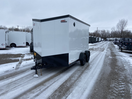New United 12' UJ V-Nose Enclosed Cargo Trailer