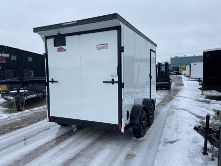 New United 12' UJ V-Nose Enclosed Cargo Trailer