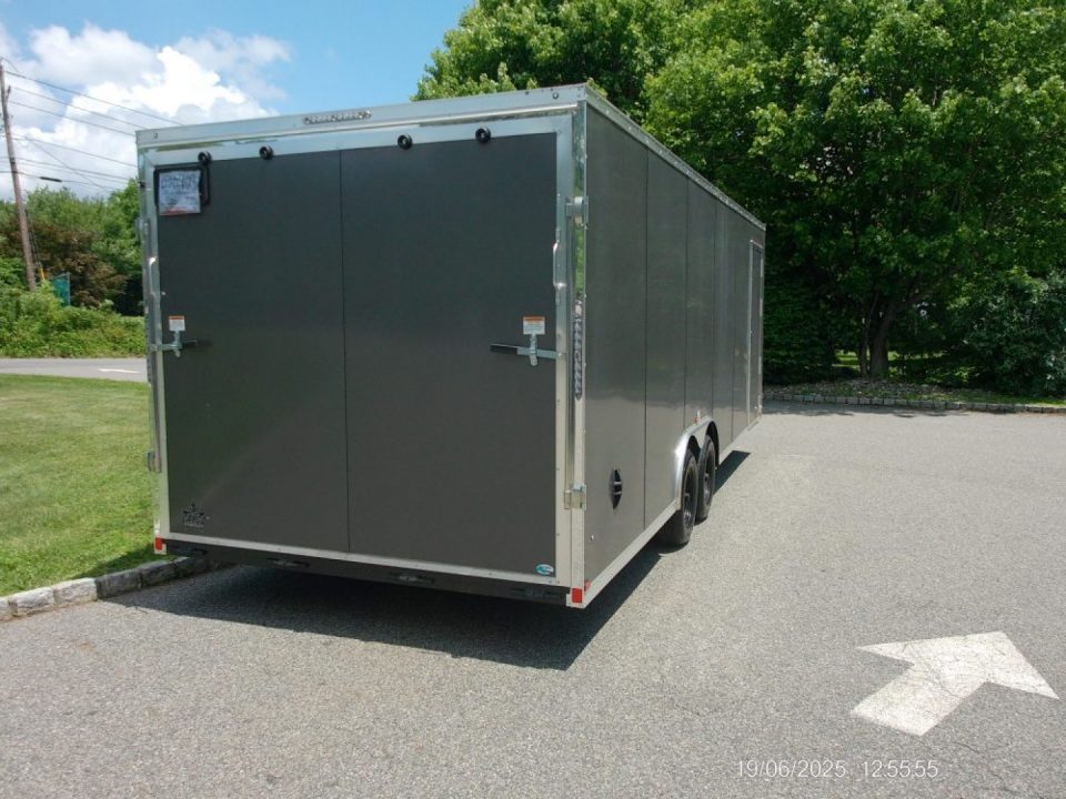 New US-CARGO 8.5X24 Enclosed Car Trailer this is exciting! 2026 BEST PRICE WITH A BIG ESCAPE DOOR with REMOVABLE FENDER! ID#096190