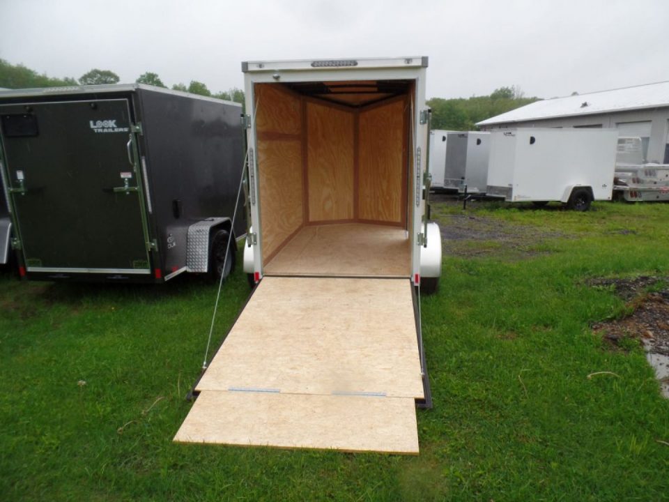Enclosed Cargo Trailer photo 4