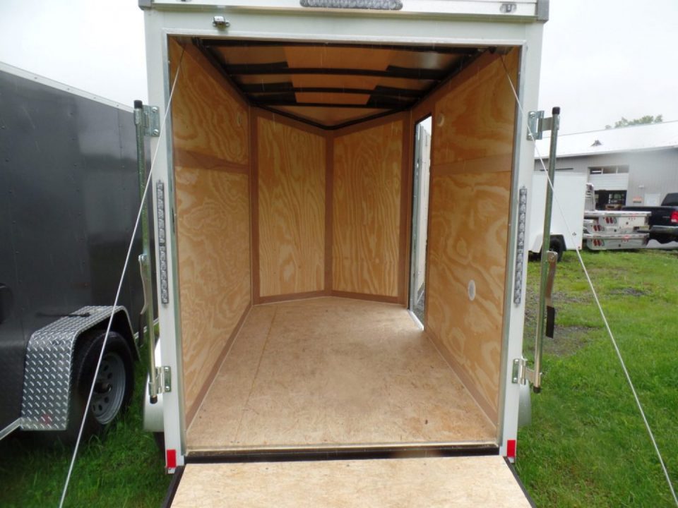 Enclosed Cargo Trailer photo 5