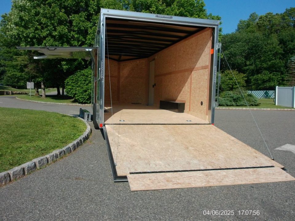 New 2026 US Cargo US-CARGO 8.5X20 Enclosed Car Trailer this is exciting! 2026 BEST PRICE WITH A BIG ESCAPE DOOR with REMOVABLE FENDER! ID#096190 Car / Racing Trailer