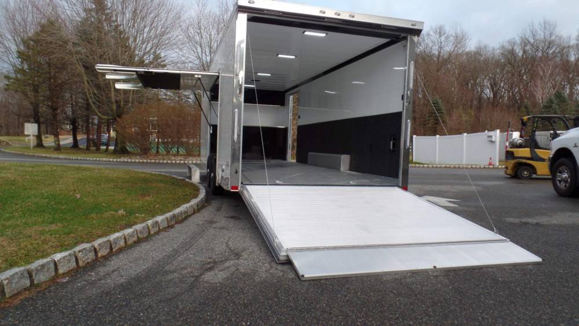 New ATC 8.5X24 ROM500 with Extruded Aluminum Floor, and Deluxe Package  Top 500 series model. MSRP $46,435.00 SALE $35,750.00 #232071