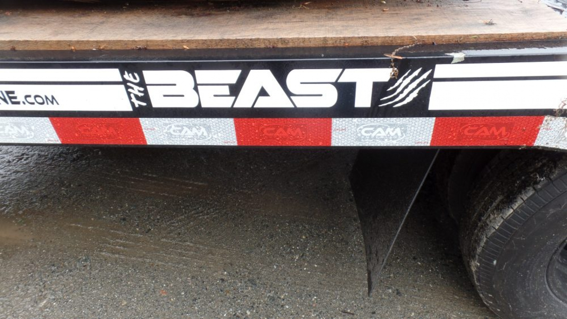 New CAM Superline, 10 Ton Payload Equipment Trailer. / 25,900 lb. GVWR ( No FET) , 20 ft. flat deck plus 5 ft. beavertail, Wood Filled Ramps, Empty Weight 6,450 lbs.  ID#541395