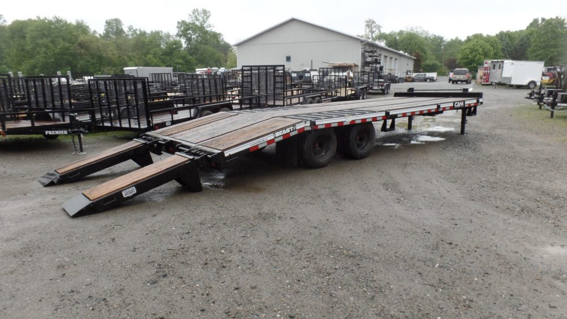 New CAM Superline, 10 Ton Payload Equipment Trailer. / 25,900 lb. GVWR ( No FET) , 20 ft. flat deck plus 5 ft. beavertail, Wood Filled Ramps, Empty Weight 6,450 lbs.  ID#541395