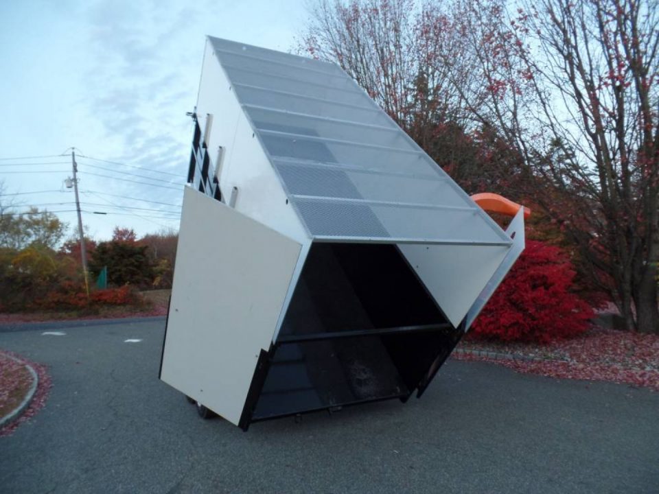 New EXAMPLE / Dump Trailer with Leaf Vacuum and Enclosure for Leaves, and swing away mount 270 degree mount