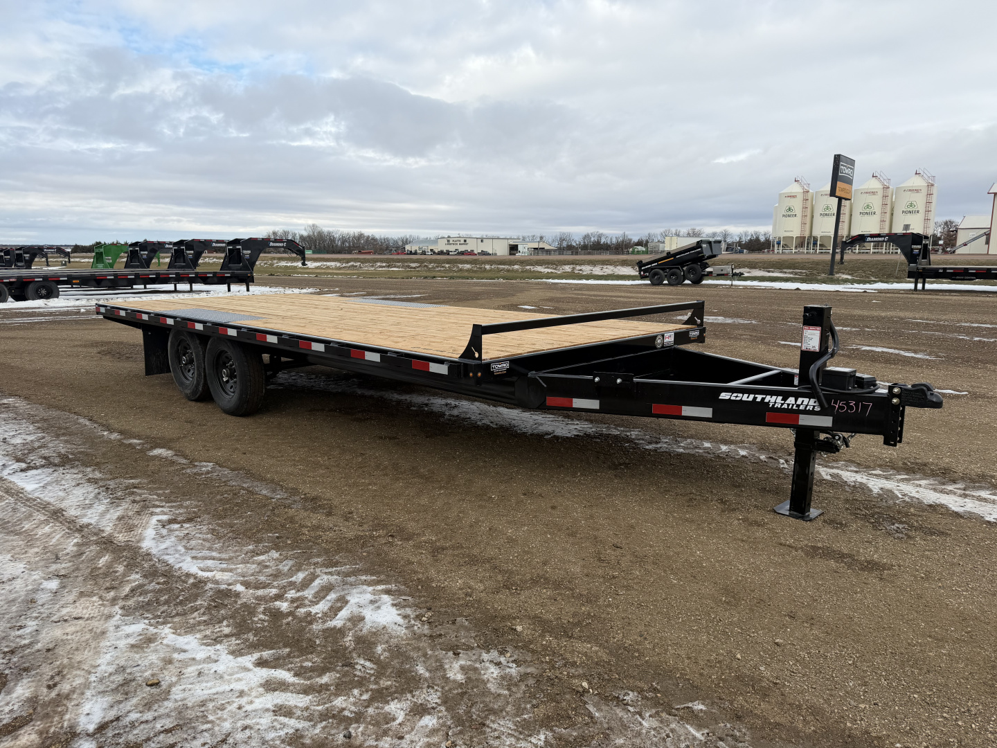 New 2026 Southland Trailers HBAT7-20 Deckover Trailer