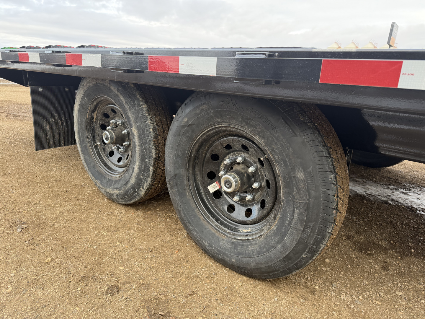 New 2026 Southland Trailers HBAT7-20 Deckover Trailer