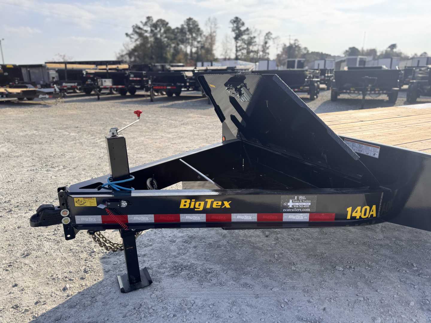New 2026 Big Tex Trailers 14OA-22D3A-FRBK Equipment Trailer