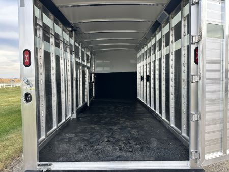 New 2026 Cimarron Trailers 7'x 24' Lonestar GN Stock / Stock Combo Trailer