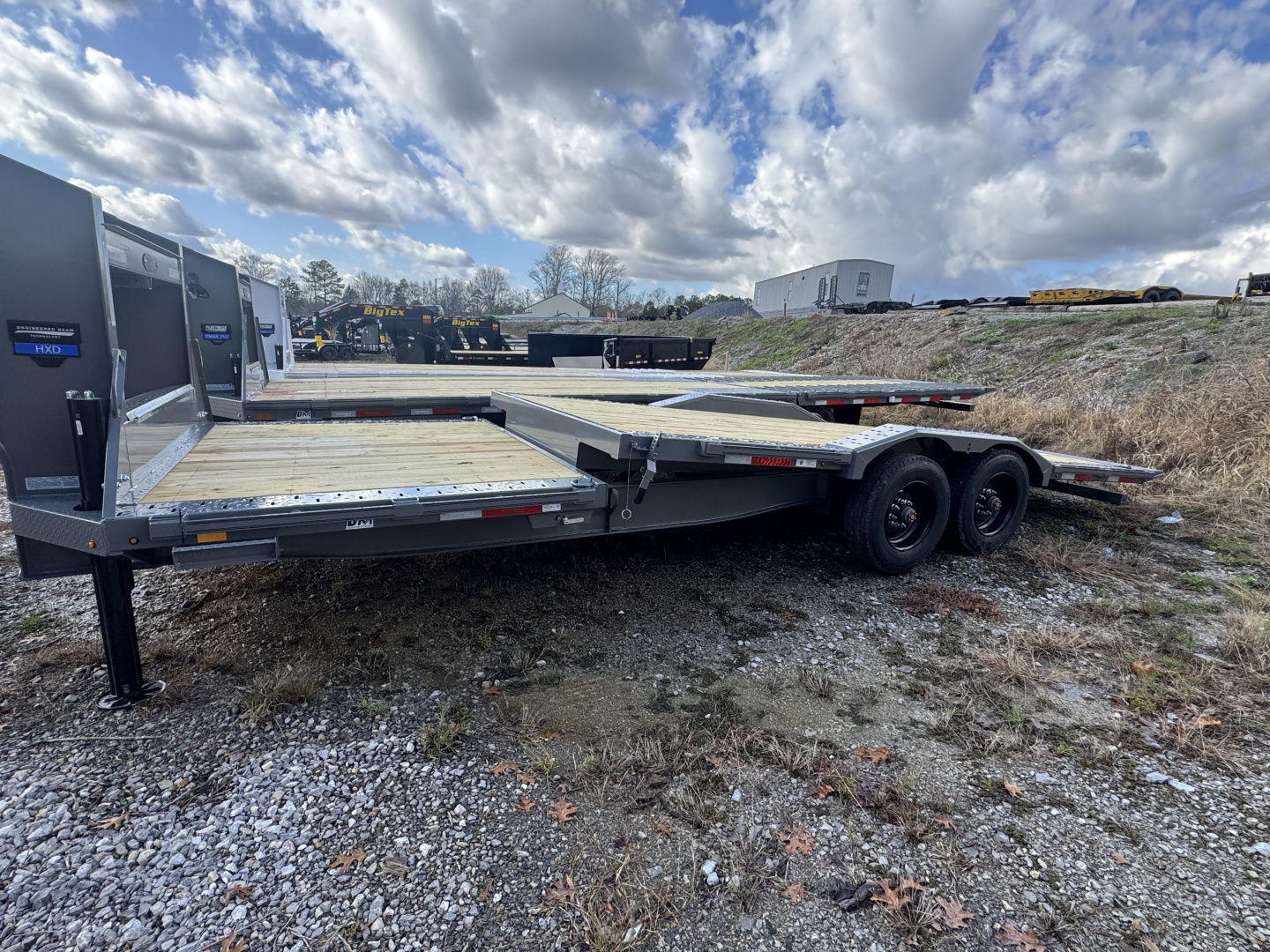New 2026 Diamond C HXD 210 GOOSENECK Equipment Trailer, HYD JACKS, 23K GVWR