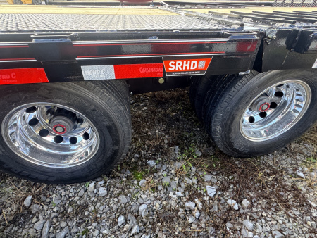 New 2026 Diamond C FMAX212 Flatbed Trailer, HYD DOVETAIL, HYD JACKS, ALUMINUM OUTER WHEELS