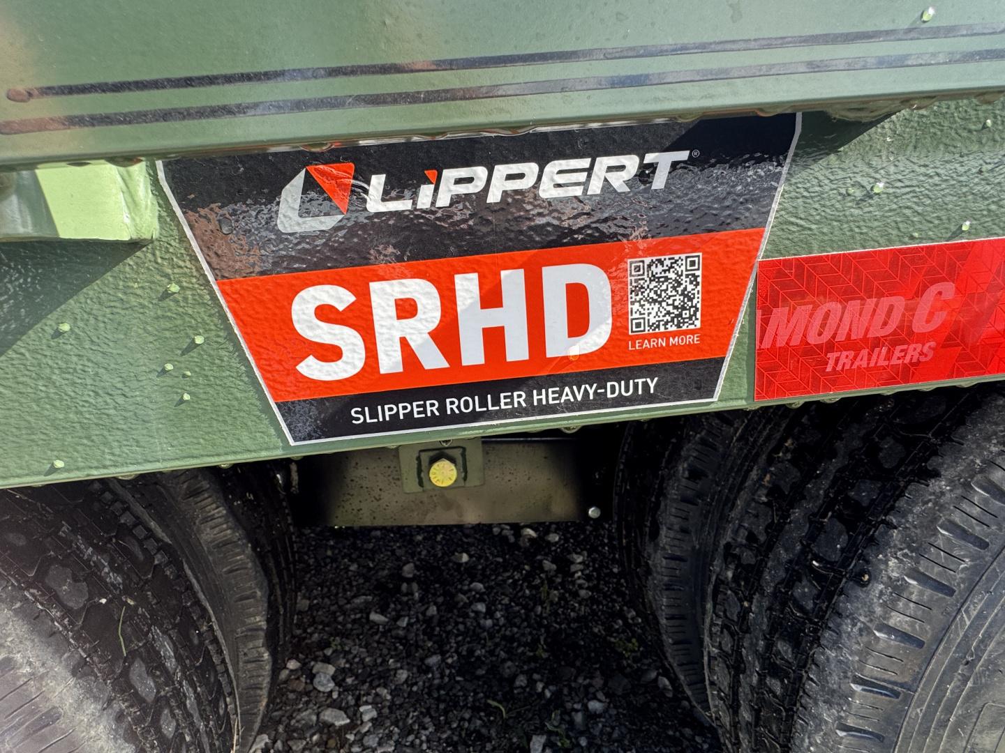 New 2026 Diamond C FMAX210 Flatbed Trailer, HYD JACKS, HYD DOVETAIL , ALUMINUM OUTER WHEELS