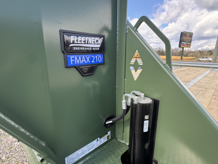 New 2026 Diamond C FMAX210 Flatbed Trailer, HYD JACKS, HYD DOVETAIL , ALUMINUM OUTER WHEELS