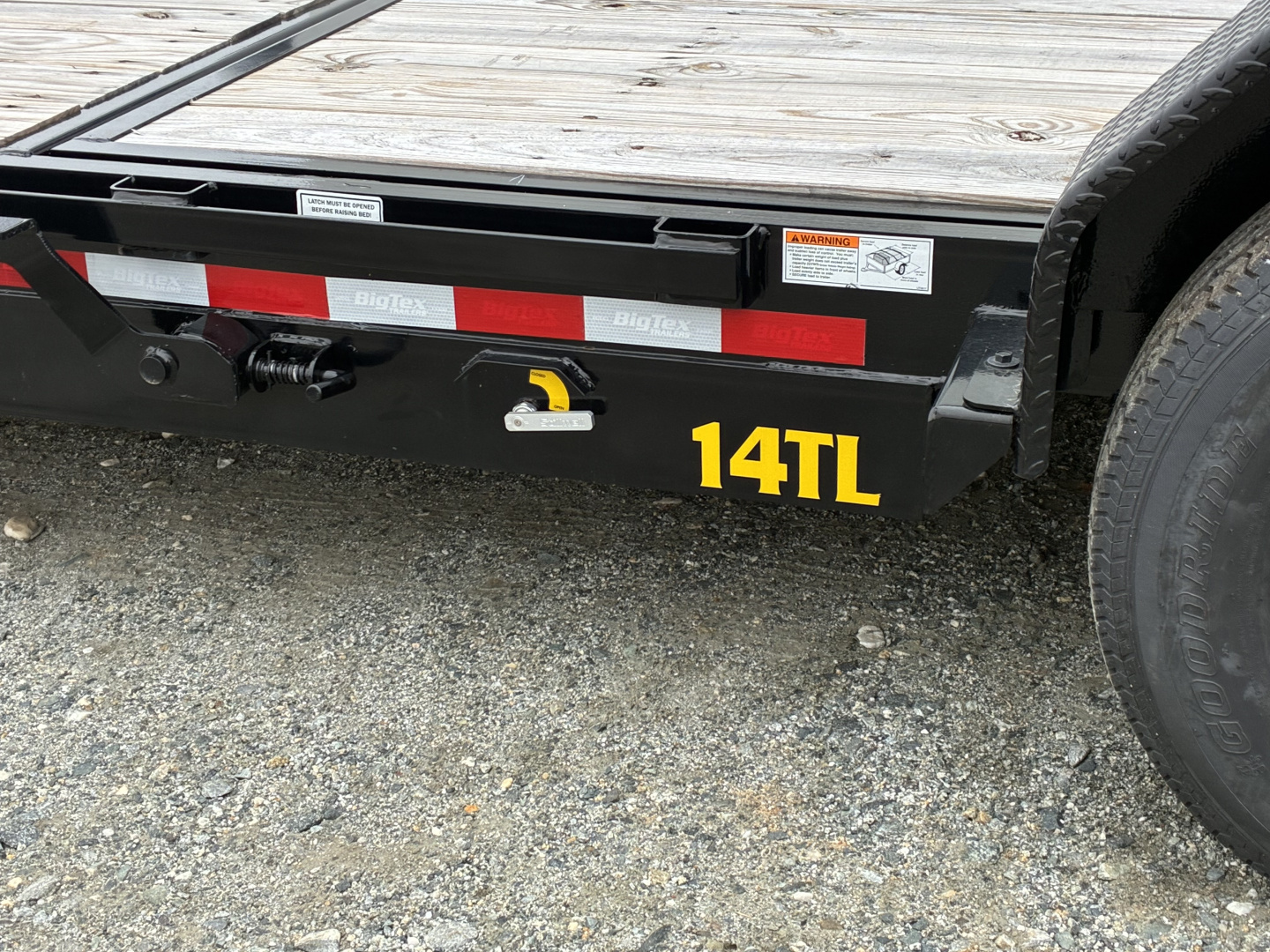 New 2026 Big Tex Trailers 22' 14TL Heavy Duty Tilt Bed 14000 GVWR Equipment Trailer