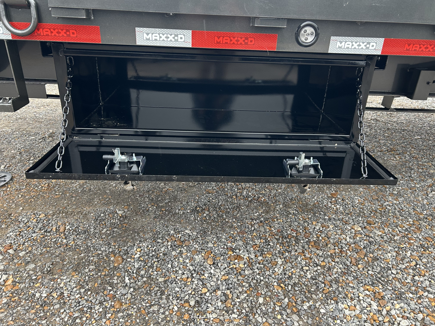 New 2026 MAXXD 102"X40' 30K Full Tilt Container Gooseneck Trailer