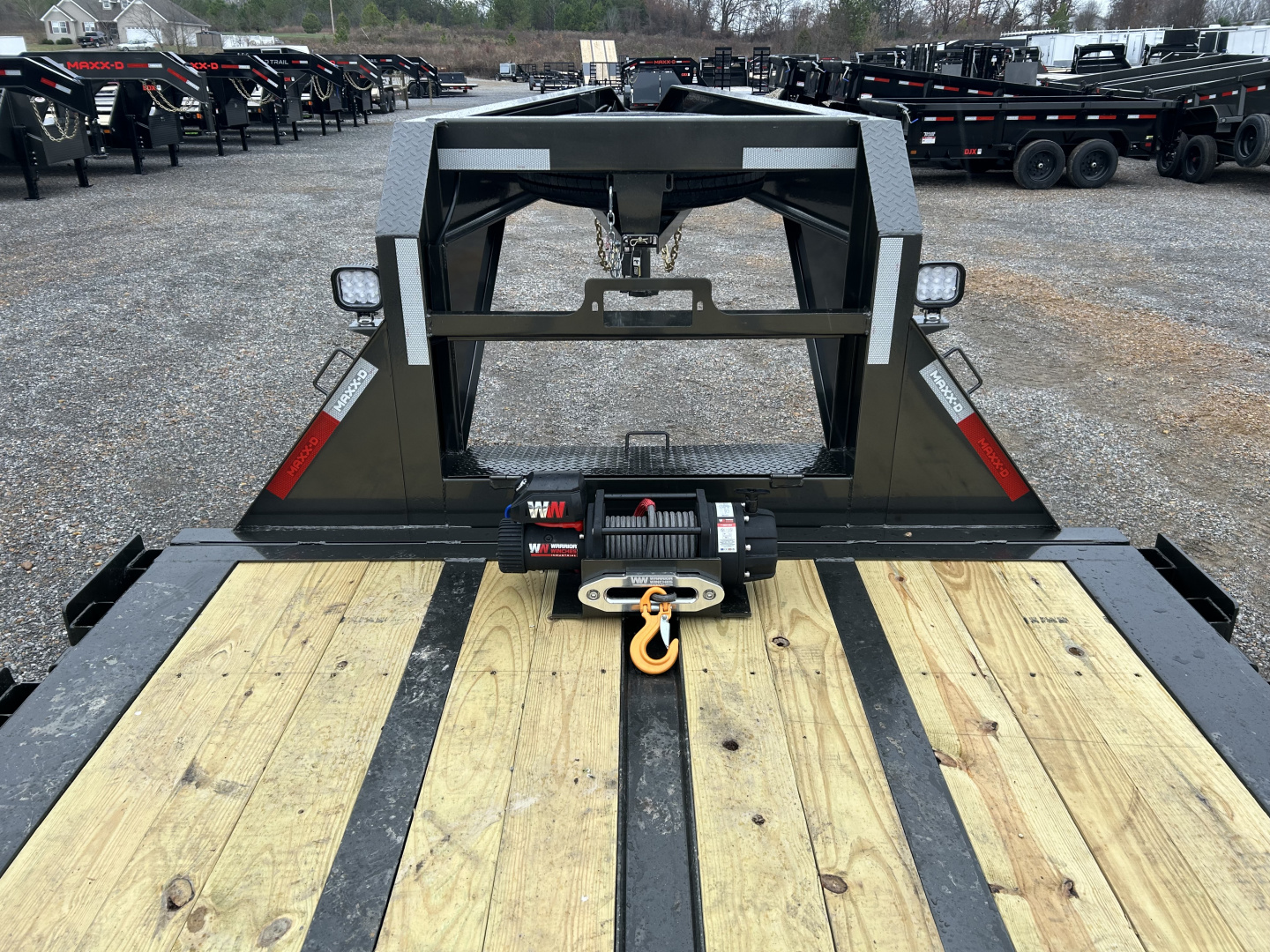 New 2026 MAXXD 102"X40' 30K Full Tilt Container Gooseneck Trailer