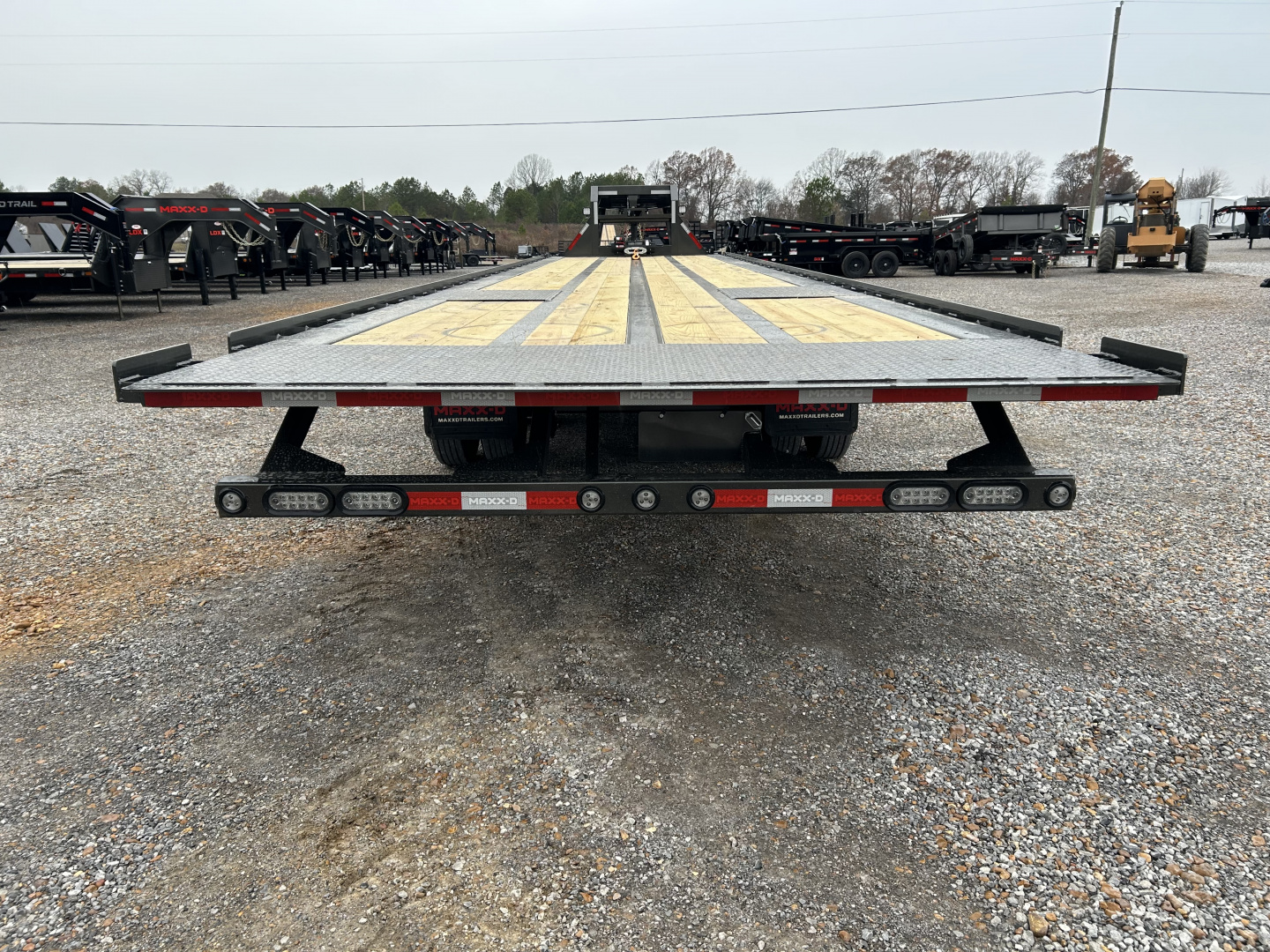 New 2026 MAXXD 102"X40' 30K Full Tilt Container Gooseneck Trailer