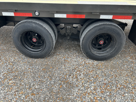 New 2026 MAXXD 102"X40' 30K Full Tilt Container Gooseneck Trailer