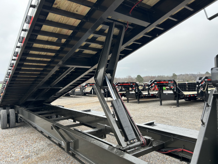 New 2026 MAXXD 102"X40' 30K Full Tilt Container Gooseneck Trailer