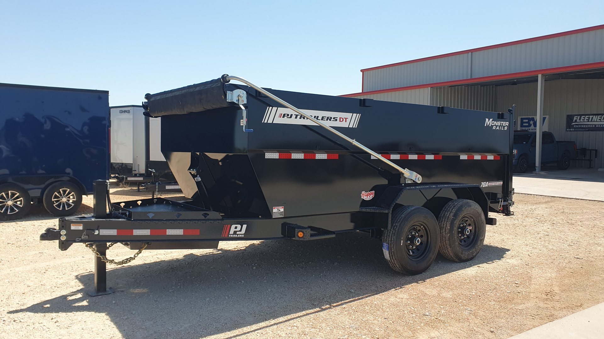 New 2026 PJ 83"x14' BP Tandem Axle Low Pro Telescopic Dump w/ 48" Sides – DT Voyager Package