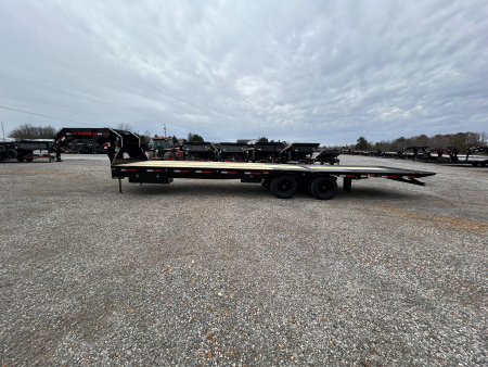 New 2026 MAXXD Hydraulic Dovetail Gooseneck Trailer | 32' x 102' 25.9K GVWR