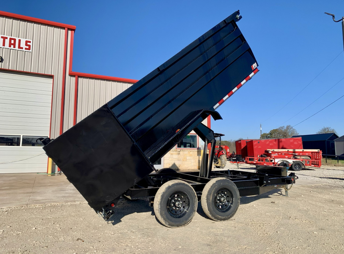 New 2026 PJ 83"x14' BP Tandem Axle Dump w/ 48" Sides – D7