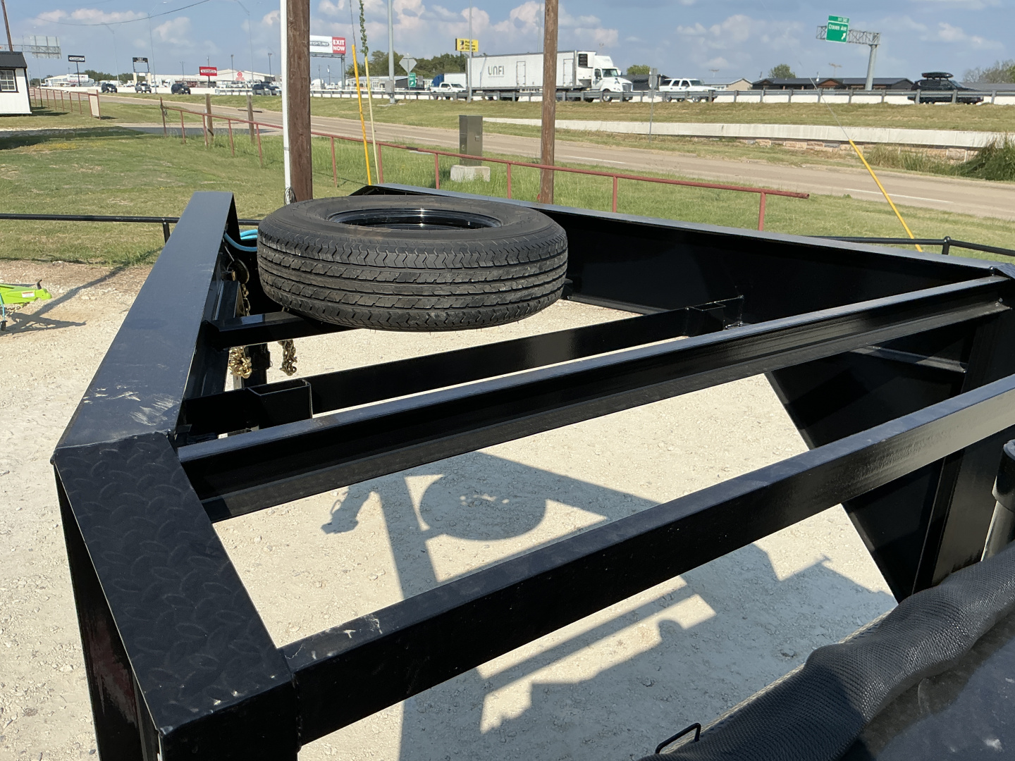 New 2026 PJ 83"x14' GN Tandem Axle Low Pro Telescopic Dump w/ 48" Sides – DT