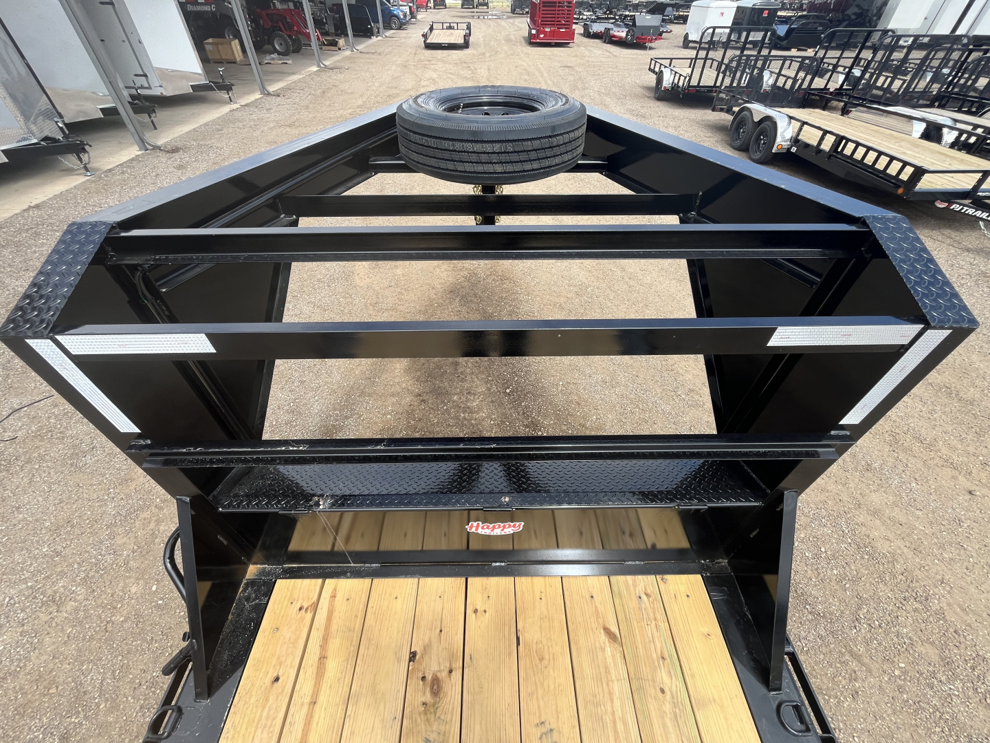 New 2026 PJ 82"x24' Gooseneck HD Equipment Tilt Trailer – TJ