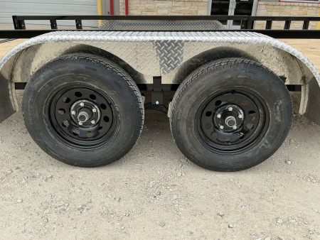 New 2026 PJ 77"x14' Tandem Axle Utility Trailer - UK