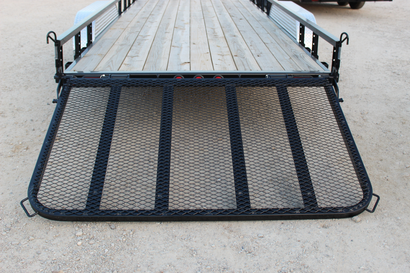 New 2026 PJ TRAILERS UL 18' Utility Trailer