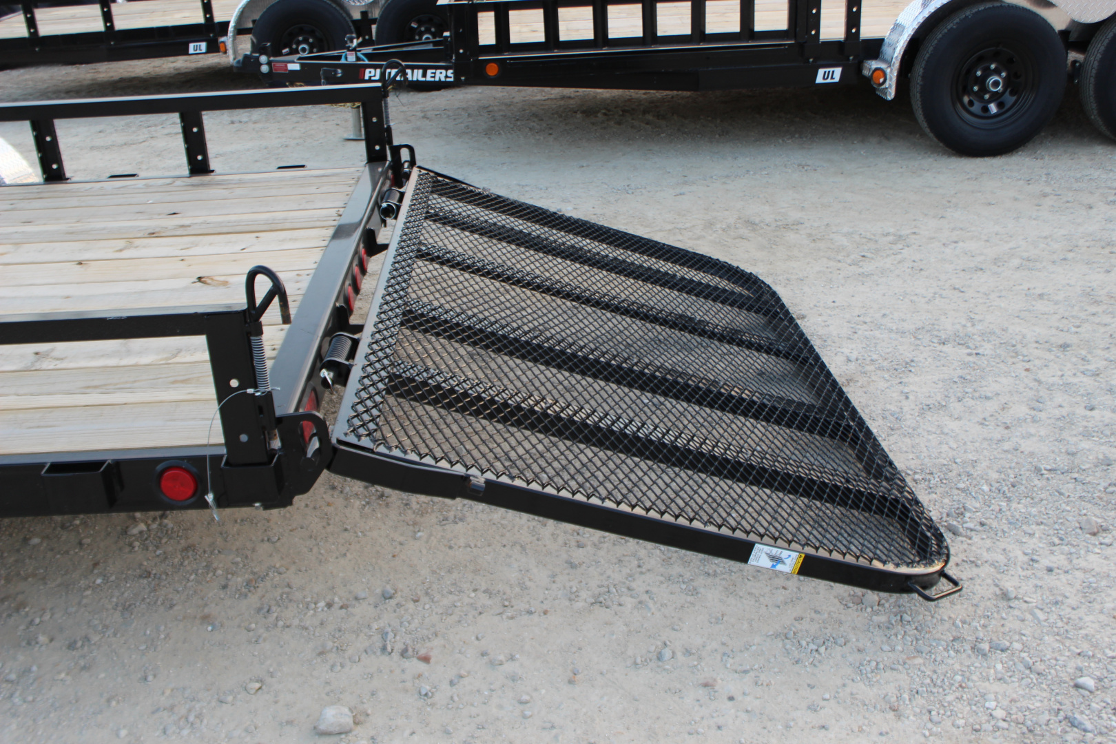 New 2026 PJ Trailer 83" x 14' U8 Utility