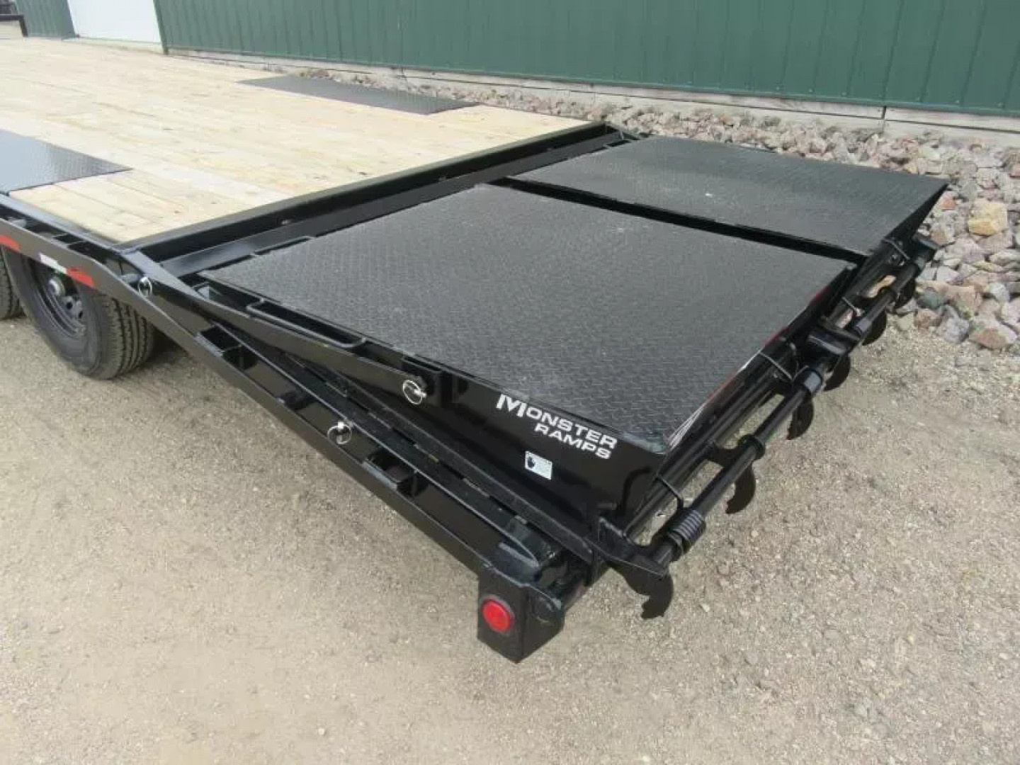 New 2026 24' x 8" 14k PJ I-beam Deckover Trailer