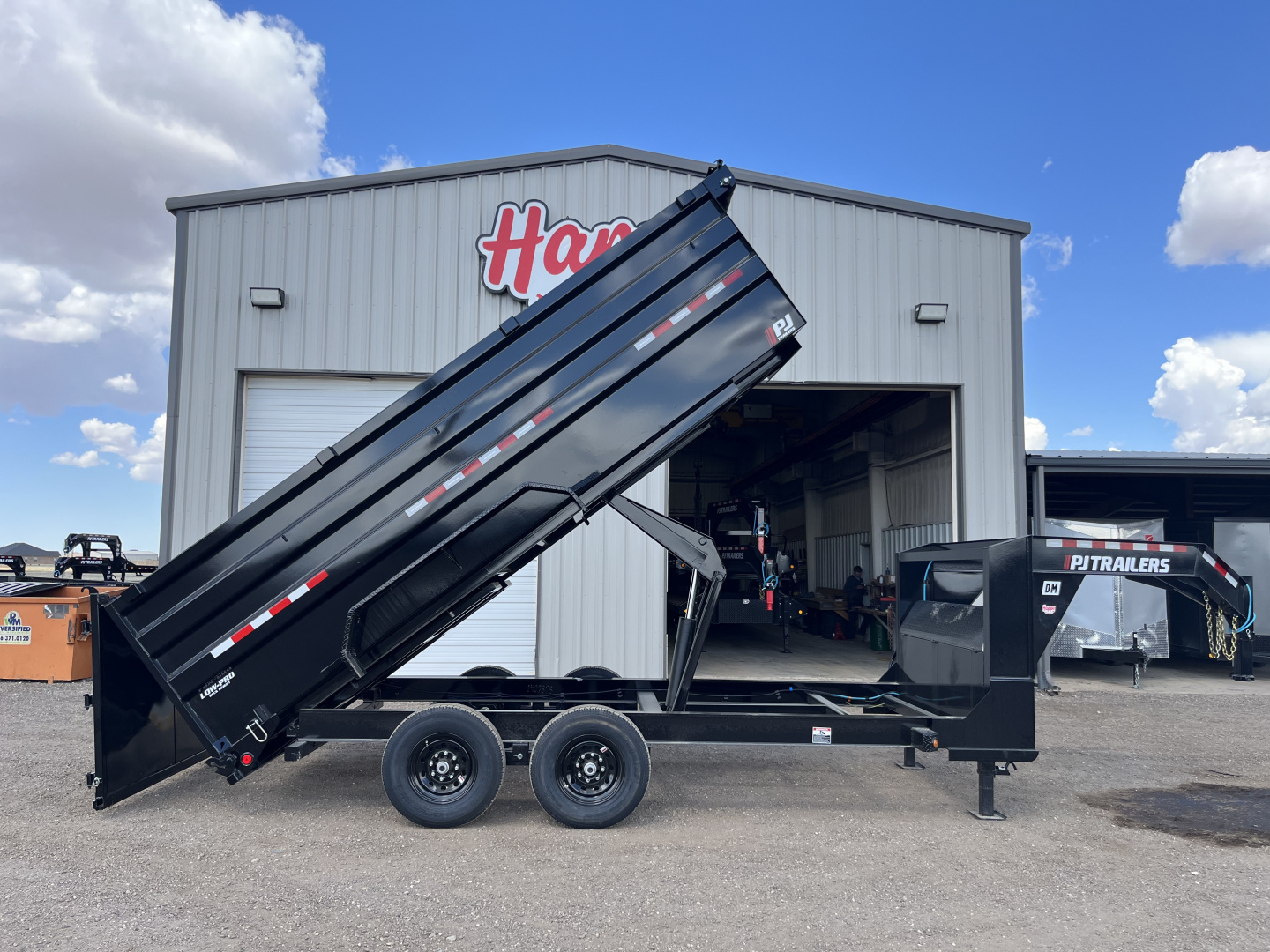 New 2026 PJ 83"x16' GN Tandem Axle Low Pro High Side Dump w/ 48" Sides – DM
