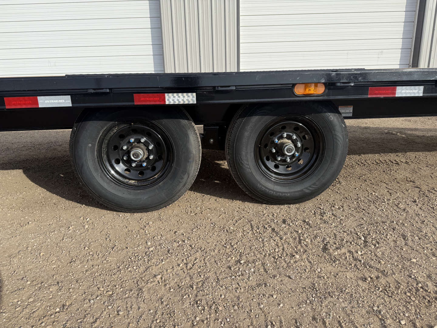 New 2026 PJ 102"x20' BP 8" I-Beam Deckover Trailer – F8