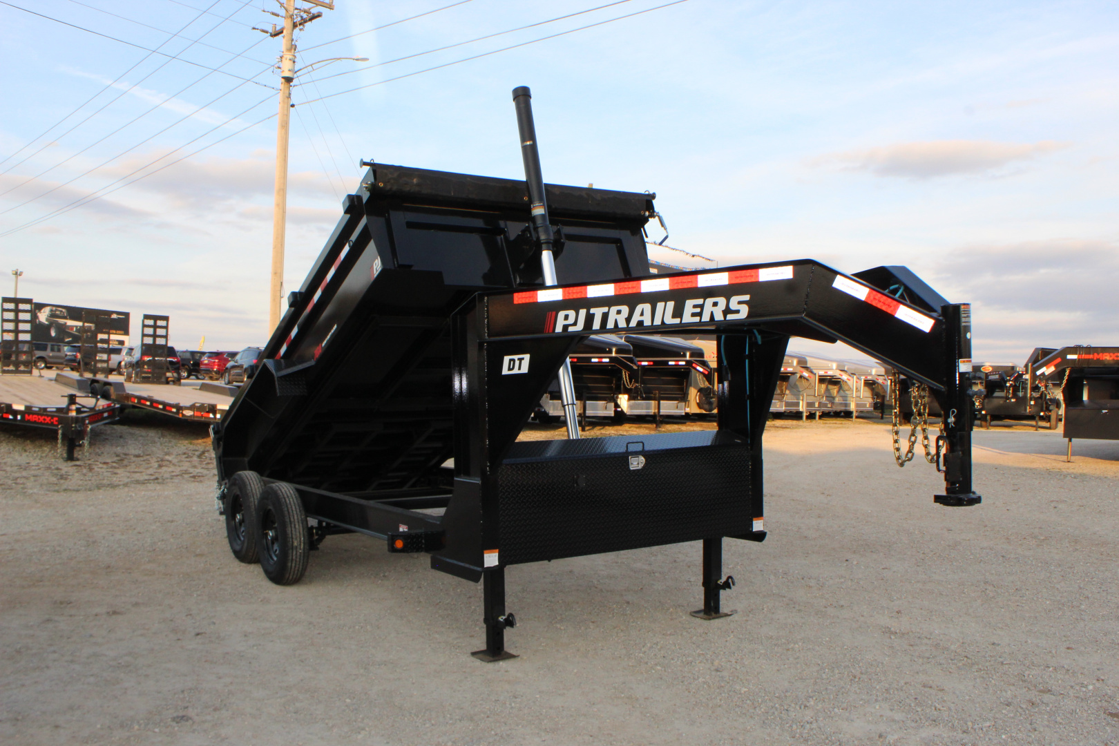 New 2026 PJ TRAILERS 83" x 14' DT Dump Trailer