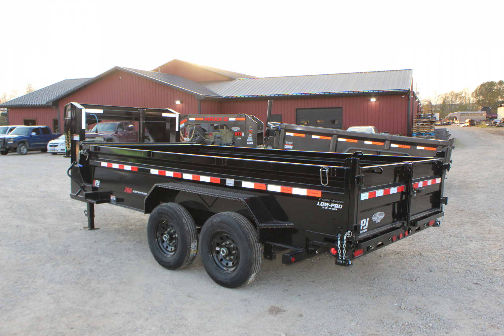 New 2026 PJ TRAILERS 83" x 14' DT Dump Trailer