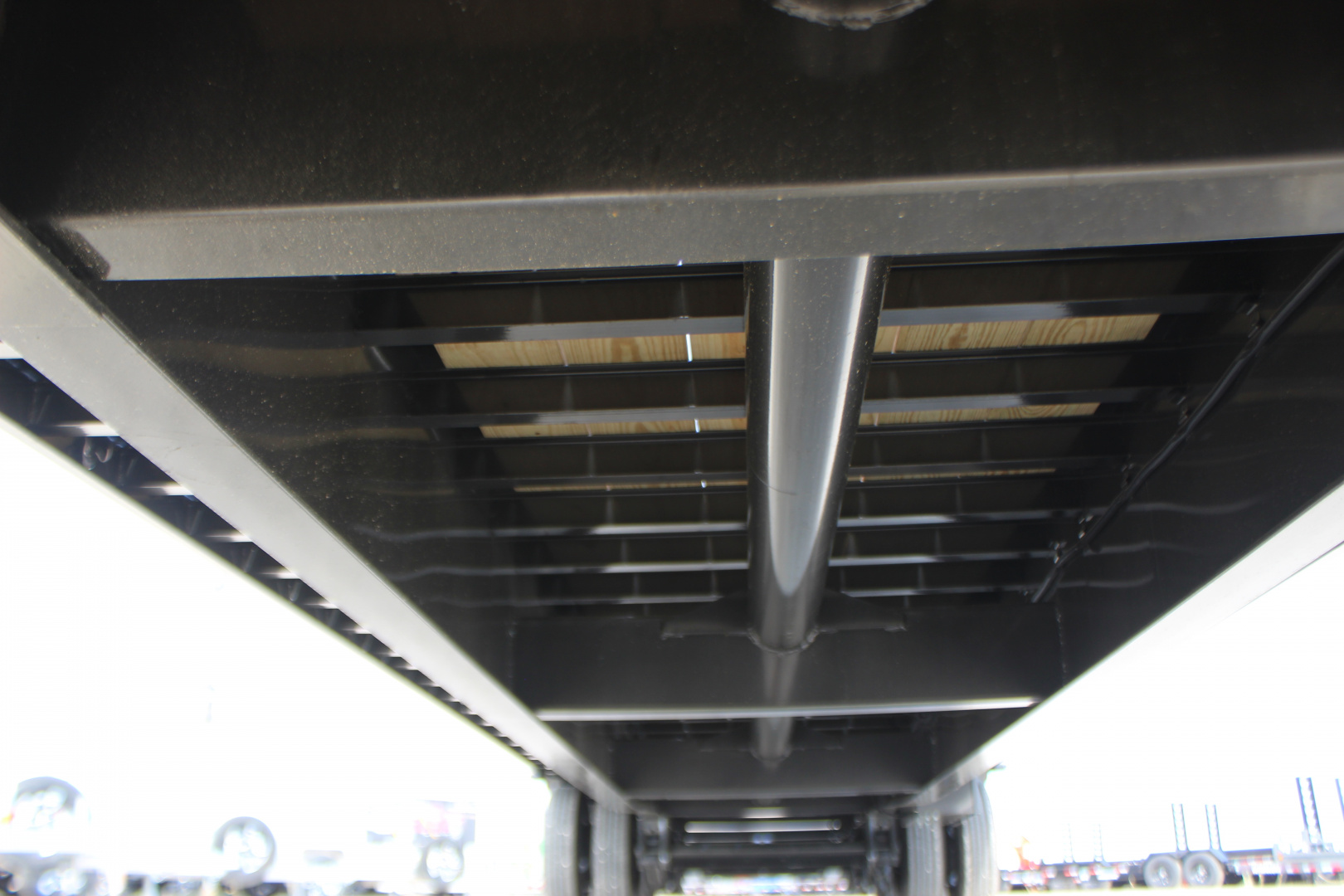 New 2026 MAXX-D LHX 34' 40k Gooseneck Flatbed Trailer